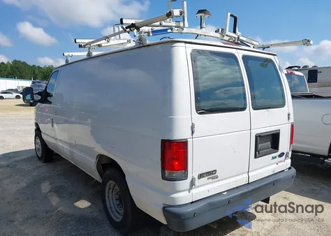 2014 Ford E-150 Commercial/Recreational z USA, uszkodzony, nr VIN 1FTNE1EW1EDA98577